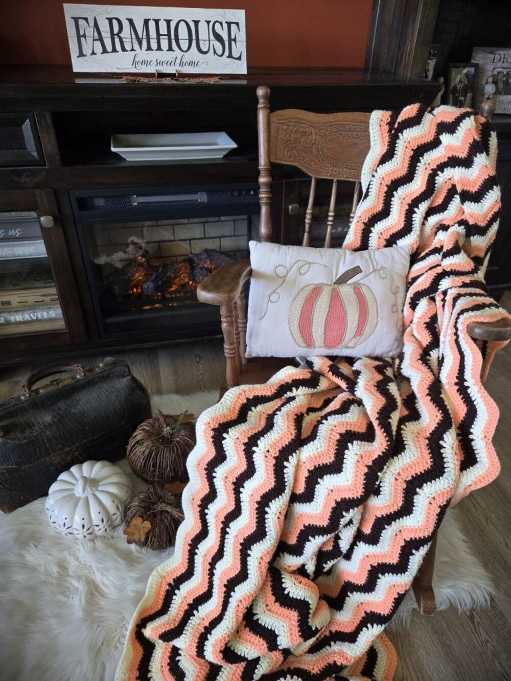 ❤ pretty vintage handmade afghan almon-pink brown cream 81 x 53 in